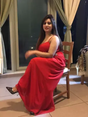 Call Girl Ayesha Noida Sector 161 Vip And Independant