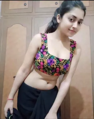 Urvashi Noida Sector 110 Call Girl Genuine Low Price