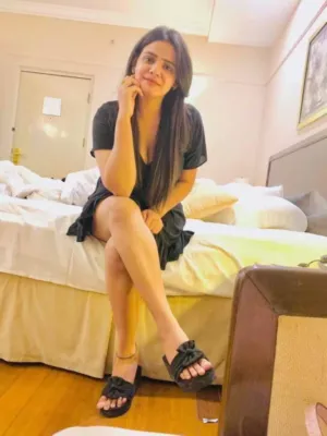 Call Girl Saumya Model Town Vip And Independant