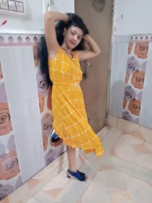 My Self Divya Nehru Place Top Models And